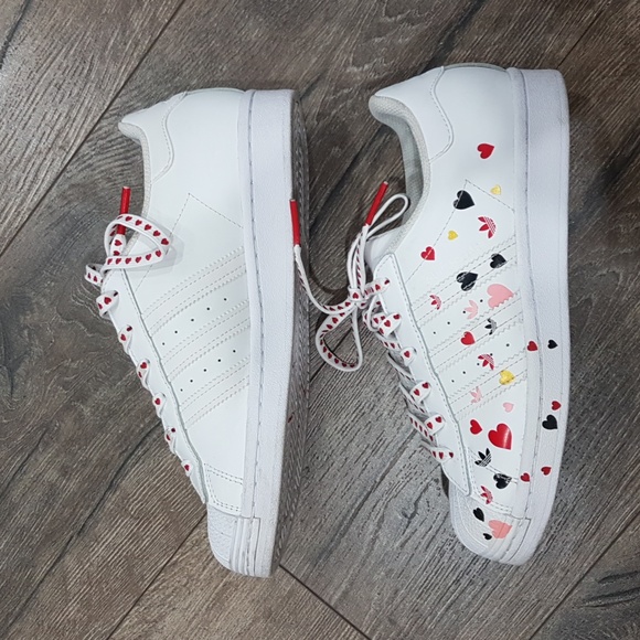 ADIDAS Limited Edition Superstar Hearts Shoes 7 - Picture 10 of 14